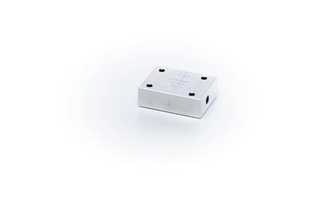 Bild der Produktes Cetop3 BCC3 P-B Umlenkdeckplatte 
