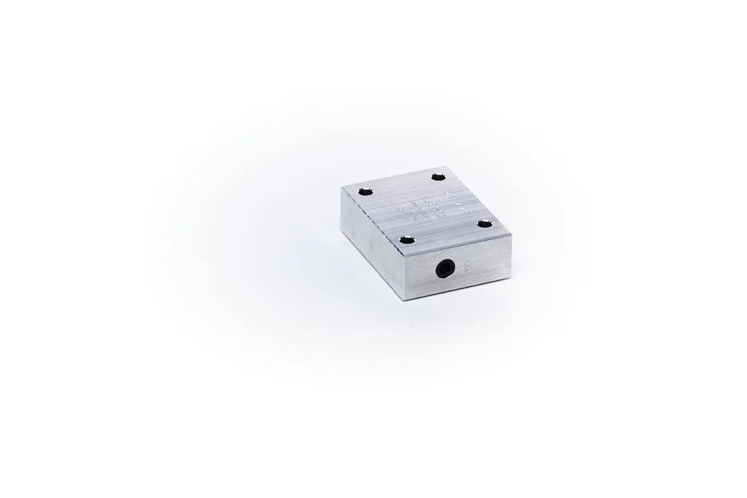 Bild der Produktes Cetop3 BCC3 P-B Umlenkdeckplatte 