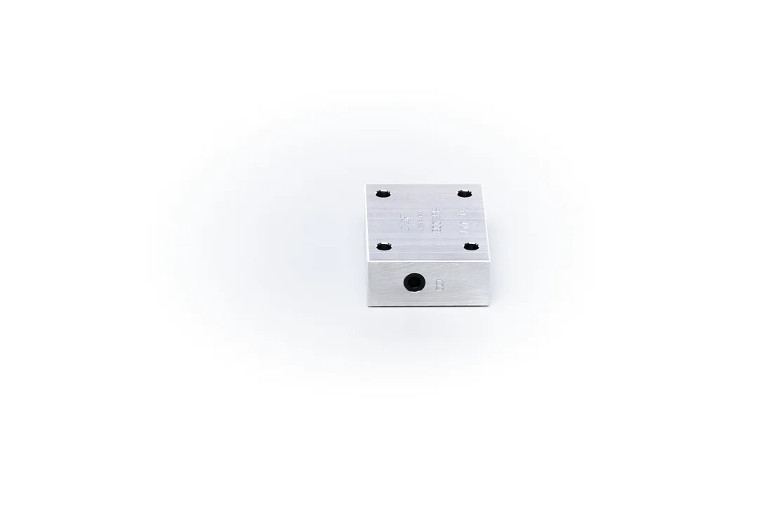 Bild der Produktes Cetop3 BCC3 P-B Umlenkdeckplatte 